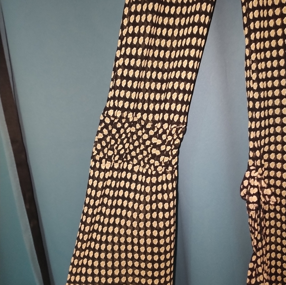 I.N.C Long Sleeve Silk Blouse. - Picture 2 of 7